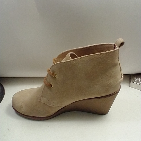 Sperry Harlow Suede Wedge Ankle Booties Women's sz 8M. - Picture 5 of 10